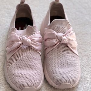 Women’s size 6 Marc Jacobs Sketcher Couture Sneakers